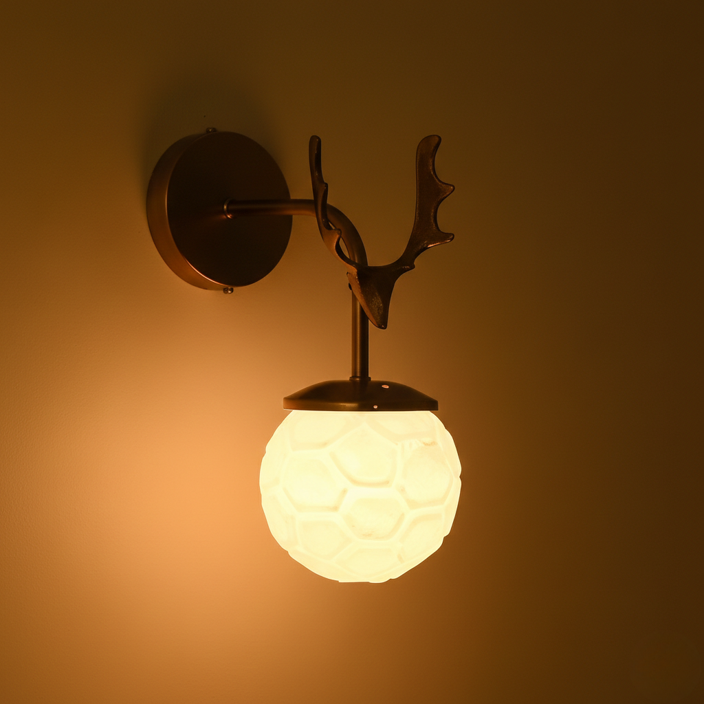 Attractive Dazzling Metal and Glass Wall Lamp